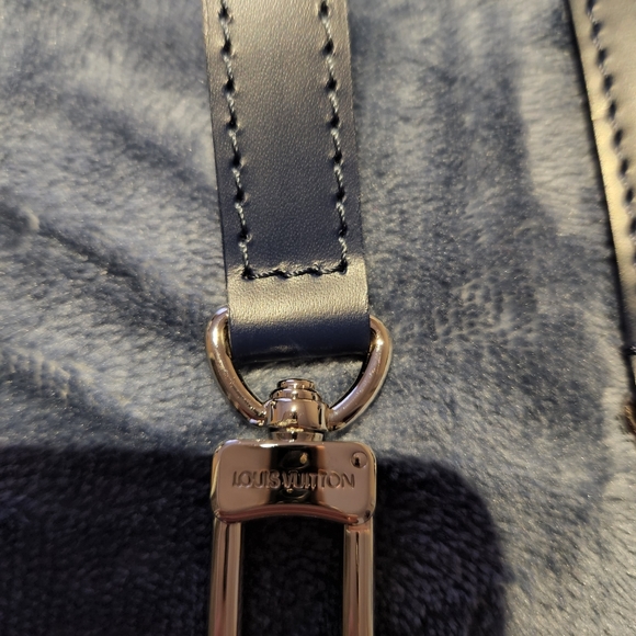 LV ALMA BB EPI INDIGO - Picture 9 of 11